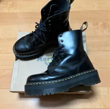[ 새상품급 ] 닥터마틴 제이든 8홀 부츠 25cm