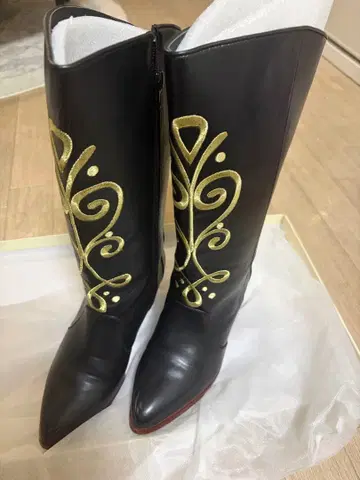 시크릿허니 Secret Honey 설산 안나 롱 부츠 사이즈 3