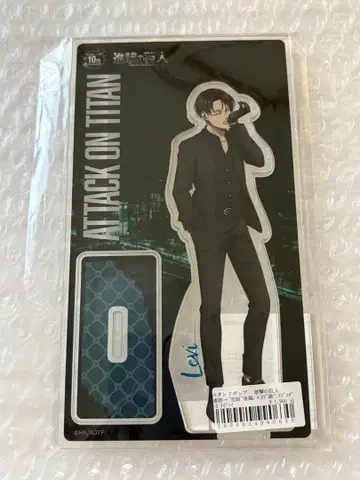 진격의 거인 가라오케의 철인 블랙 수트 아크릴 스탠드 리바이 1