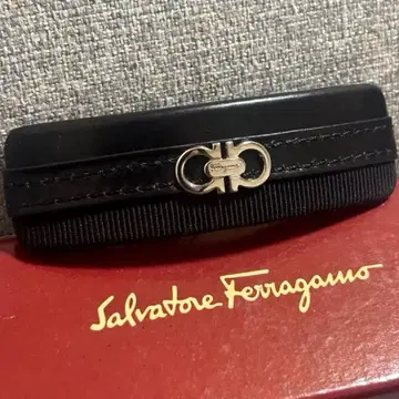 Salvatore Ferragamo 블랙 헤어 액세서리 머리핀