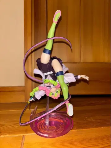 귀멸의 칼날 칸로지 미츠리 피규어