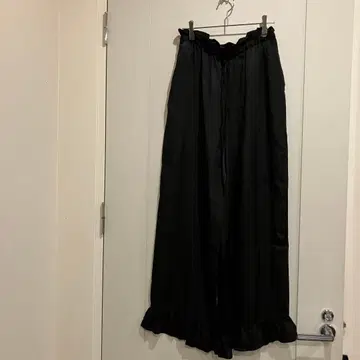 ayanoguchiaya 이번 시즌 큐프라 프릴 팬츠