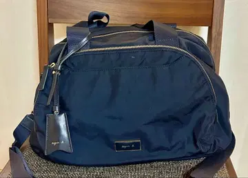 [ agnes b ] 네이비 나일론 숄더백