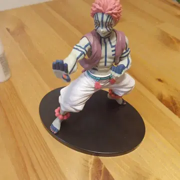 귀멸의 칼날 아카자 피규어