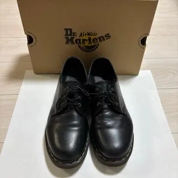 닥터마틴 3홀 신발 27cm