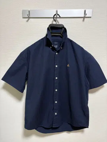 GAP 브라난 베어 자수 반팔 셔츠 X5 (일본 사이즈 M~L)