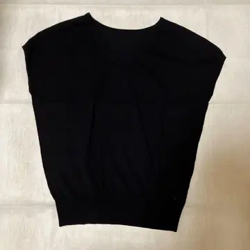 유나이티드 애로우즈 하이 트위스트 코튼 프렌치 슬리브 니트 네이비