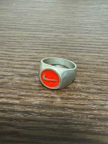 Nike 로고 반지 빨간색 vintage 15호