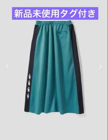 라무 초프 페인팅 트랙 플레어 스커트 그라니프 M