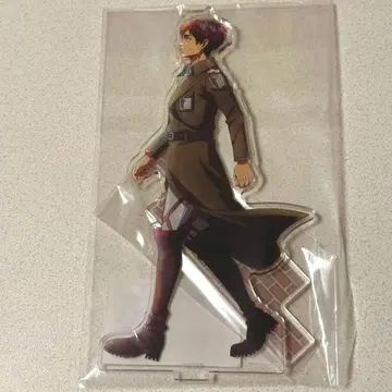 진격의 거인 엘렌 아크릴 스탠드 겨울의 발걸음