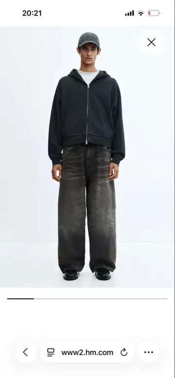H&M SUPER BAGGY 데님 29/30 블랙 완판템