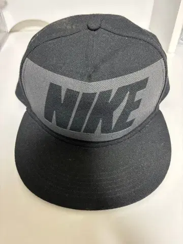 NIKE 모자