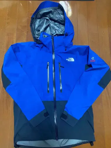 THE NORTH FACE AMA DABLAM NP61305 M