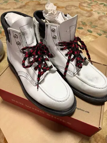 RED WING SHOES 화이트 하이컷 부츠