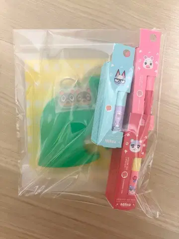 코스메 키친 패밀리마트 동물의 숲 실리콘 립 케이스 립 세트