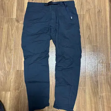 어반 리서치 그라미치 네이비 스트레이트 팬츠