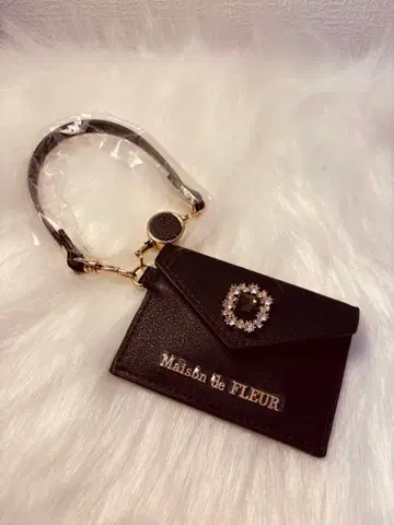 Maison de FLEUR 릴 포함 비쥬 카드 포켓 패스 케이스 블랙