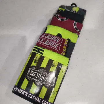BEETLEJUICE 양말