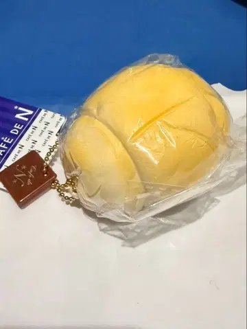 cafedN 카페드엔 스퀴즈 롤빵 밀크