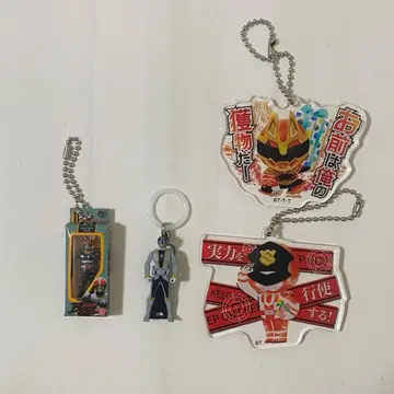 가면라이더, 슈퍼 전대 스트랩