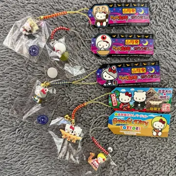 지역 한정 키티 산인 한정 게게게의 키타로 헬로키티 매듭 스트랩 키링