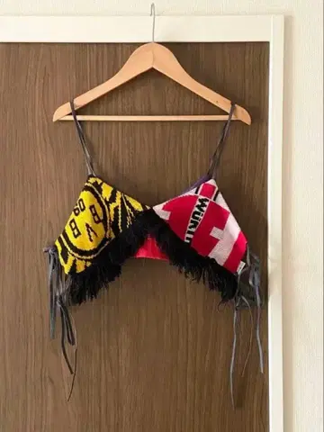 yuumi ARIA 프린지 니트 뷔스티에