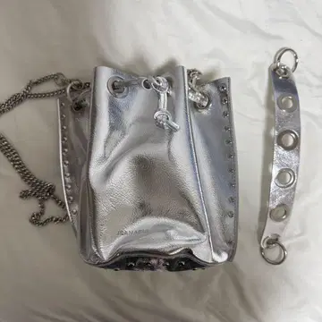 실버 스터드 복조리형 숄더백