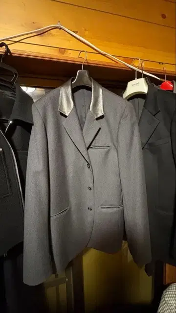 agnes b. Homme 테일러드 자켓 옷깃 가죽