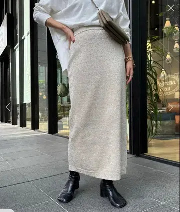 DOUDOU 실버 라메 니트 타이트 스커트