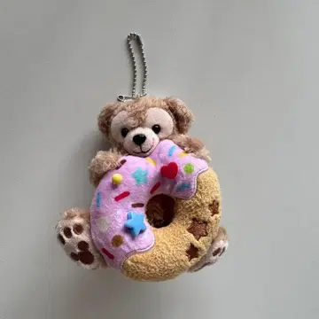 더피 도넛 필드 위드 조이 인형 배지 디즈니