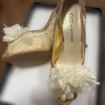 하이힐 오픈토 코사지