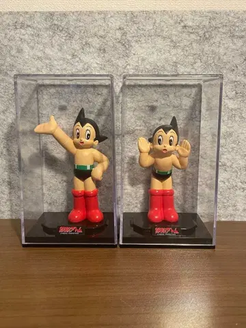 철완 아톰 TOMY 피규어 2체 세트 케이스 포함 약 10cm