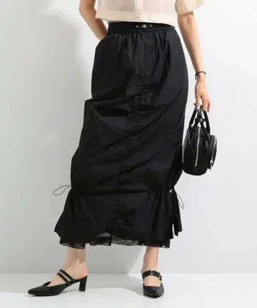 [ 정가 13,750엔 ] Ray BEAMS 메쉬 레이어 드로스트 스커트