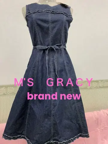 미사용 새상품 엠즈 그레이시 원피스 38 데님 슬리브리스 꽃 코사지
