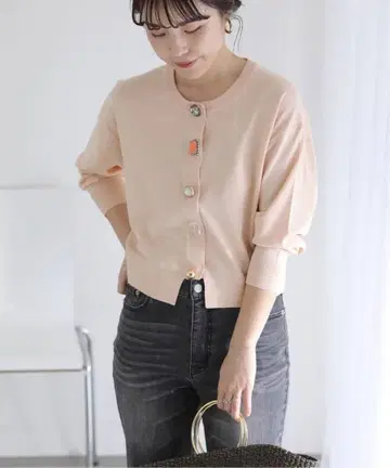 [ 세탁 가능 ] TORRAZZO DONNA/트라조돈나 비쥬 가디건