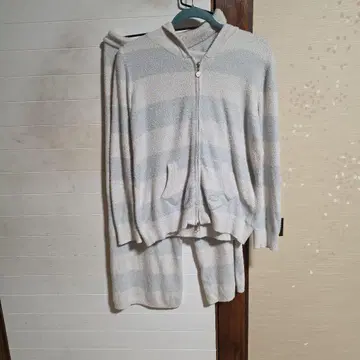 젤라또피케 여성용 스카이블루 스트라이프 룸웨어 상하의 셋업