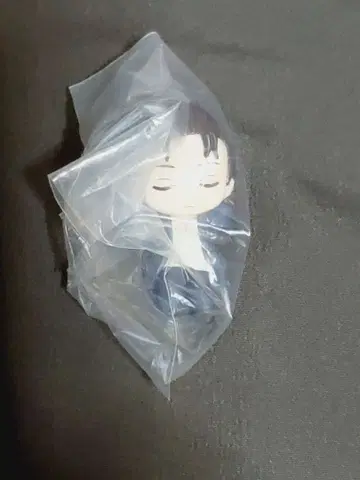 진격의 거인 엘렌 네무라세타이 피규어