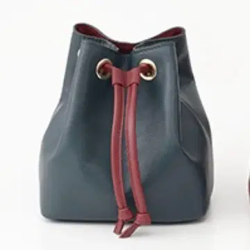 petite robe noire/yoshiyo 메종 보아네 백