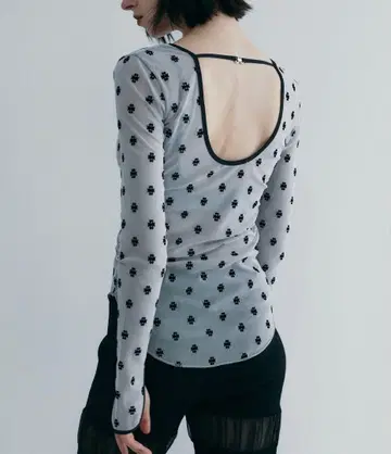 SORIN SWAN LAKE U-NECK TOP 그레이