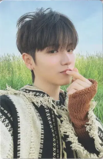 BOYNEXTDOOR RIWOO WHY.. MOODY