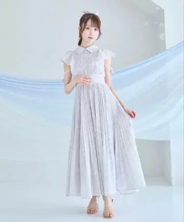 로제뮤즈 pleats floral print dress 그레이