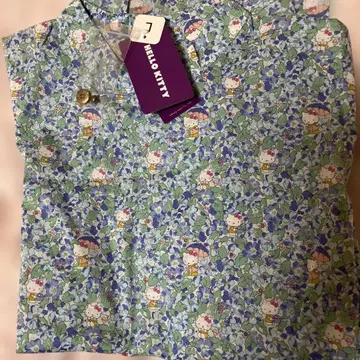 리버티와 HELLO KITTY 콜라보 긴팔 셔츠 L