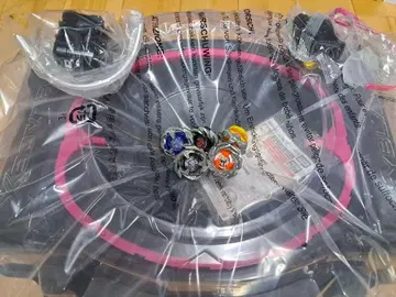 베이블레이드X 스타터 세트 새상품 인피니티스타디움 & 베이 5개 세트