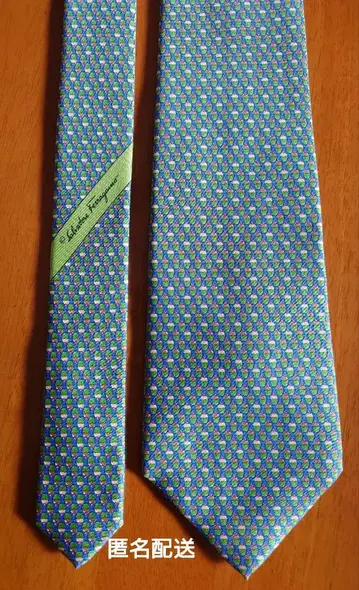 [가격 인하] Salvatore Ferragamo 페라가모 넥타이