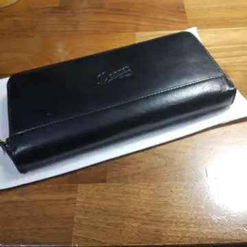 Danner 다너 장지갑