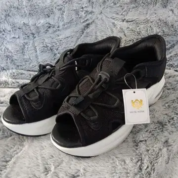 새상품 LL 바비 스니커즈 샌들