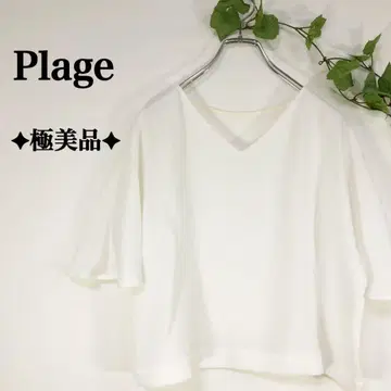극미품 우아한 윙 슬리브 Plage 상의 화이트
