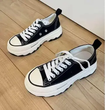 통굽 블랙 / 화이트 스니커즈 240