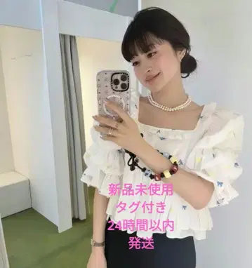 Bibiy B. RIBBON MANIA 블라우스