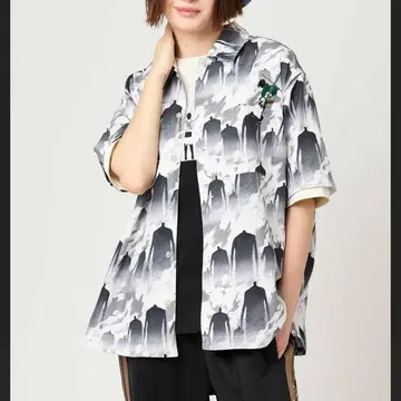 그라니프 진격의 거인 반팔 셔츠 S 사이즈